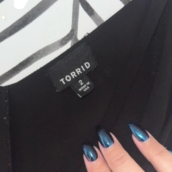 Torrid Black Cami Top Crisscross Strappy Sleeveless Layered Plus Size - Picture 4 of 4